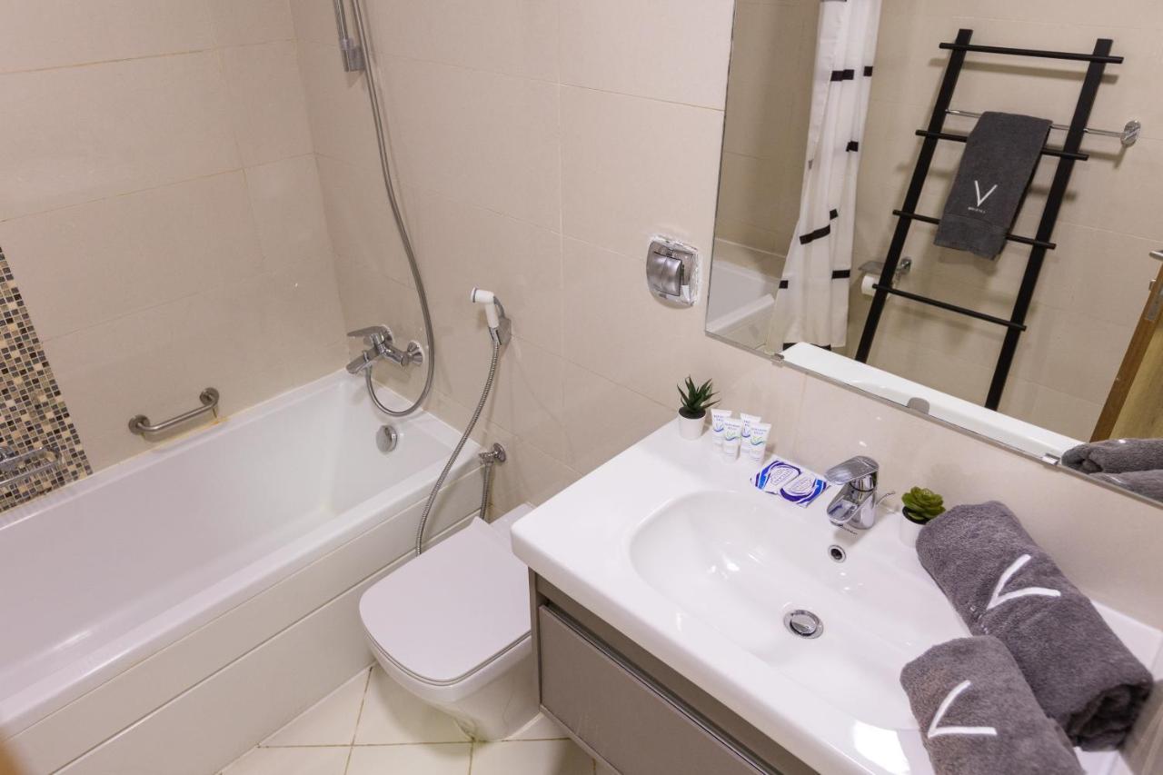 Spacious 1Br With Full Marina View Dubai Buitenkant foto