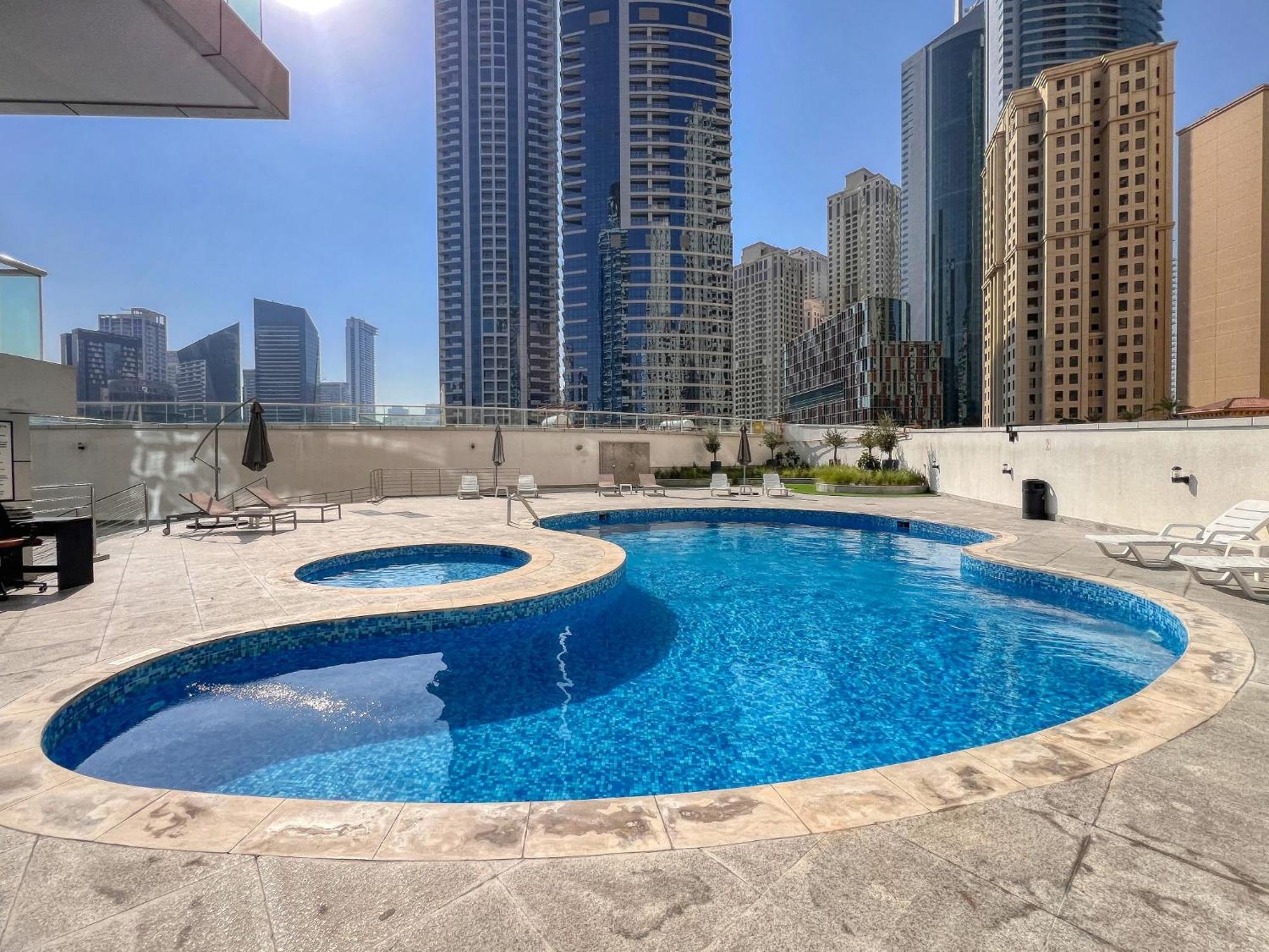 Spacious 1Br With Full Marina View Dubai Buitenkant foto